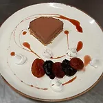 T'aloni بيت ضيافة