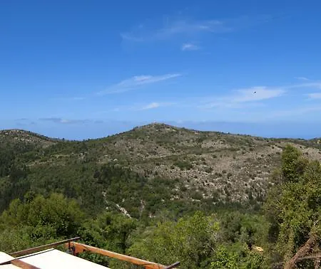 Guest house T'aloni