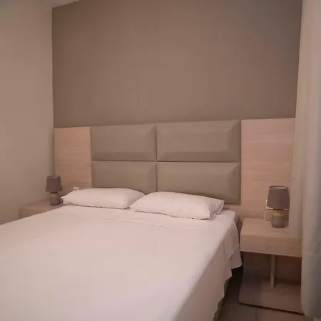 T'aloni 3* Chortáta