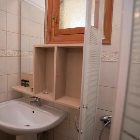 T'aloni Casa de hóspedes 3*